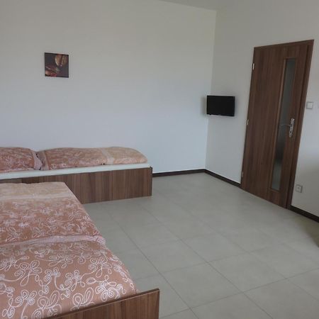 Penzion U Dulika Veselí nad Moravou Exterior foto